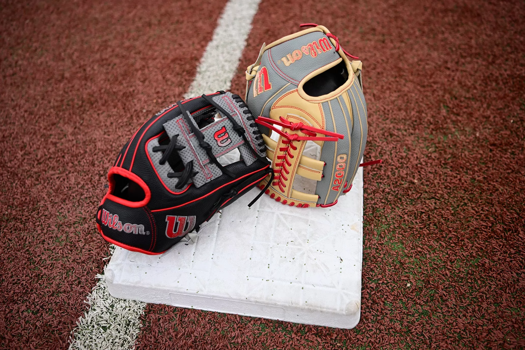 2023 Wilson A2000 PF88 Super Skin 11.25" Infield Baseball Glove: WBW1009811125 5 2023 Wilson A2000 PF88 Super Skin 11.25" Infield Baseball Glove: WBW1009811125 - Image 3