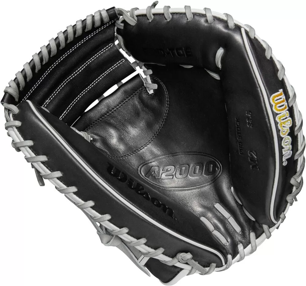 33.5 Inch Wilson A2000 Adult Catcher's Baseball Mitt WBW100977335 4 33.5 Inch Wilson A2000 Adult Catcher's Baseball Mitt WBW100977335 - Image 2
