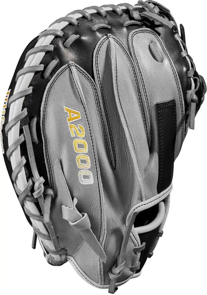 33.5 Inch Wilson A2000 Adult Catcher's Baseball Mitt WBW100977335 5 33.5 Inch Wilson A2000 Adult Catcher's Baseball Mitt WBW100977335 - Image 3